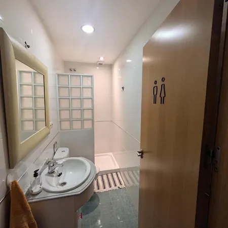 Con Acceso Independiente, A Un Paso De Granada, Tranquilidad Y Comodidad Holiday home *